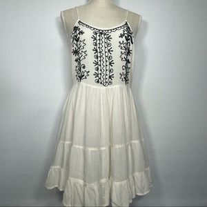 Beach by Exist Summer Embroidered Strappy Dress XS